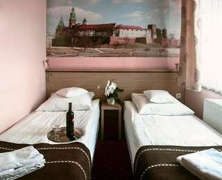 Отель Vinci Hotel Airport Модльничка Двухместный номер с 2 отдельными кроватями-3
